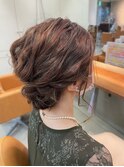 ルーズシニヨン 色気/大人かわいい/結婚式