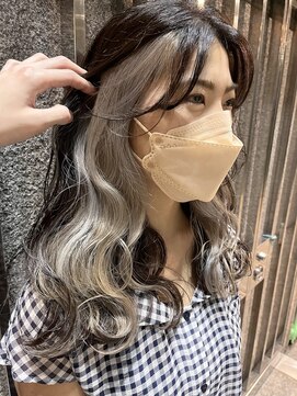 ムード カナザワ(mood kanazawa) インナーカラー/イヤリングカラー　シルバーアッシュ×ブラック