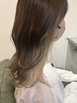 コーエン(coaen)&nbsp;ミルクティーベージュのイヤリングカラー