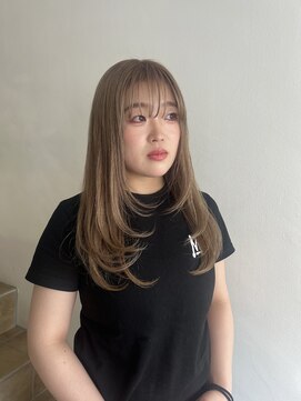 バズ(BUZZ) レイヤーベージュ!
