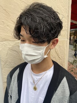 バーグ ドゥ(Bague deux) かき上げショート