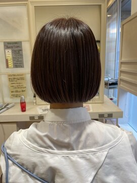 バサ 久米川店(BASSA) ミニボブ/質感再整カラー