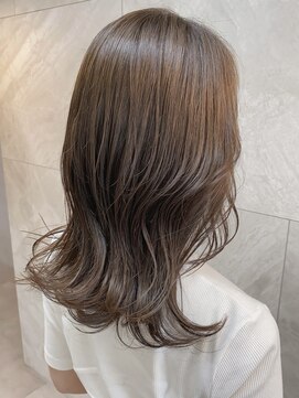 ドゥマン(Demain) 小顔前髪メルティカラーフェミニンロング似合わせカットツヤ髪