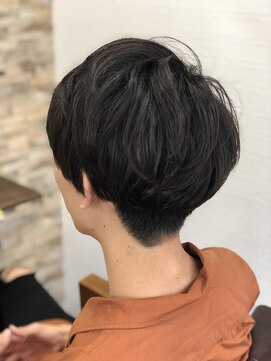 アトリエナガノ(atelier nagano) ショートボブ/ニュアンスカラー/センターパート/ブルージュ