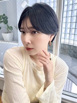 ミリア(MILIA) 20代30代40代/黒髪大人ショート