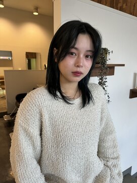 アムヘアー(A.M. hair) 軽やかなミディアムヘア