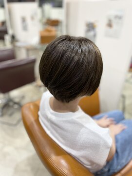 アート(art) ショートボブ