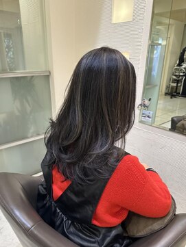 エン(en.) 柔らかグレージュハイライト