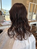 コナ(CONA)&nbsp;ロングレイヤー/ウェーブパーマ