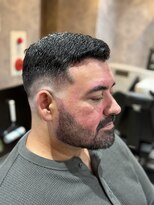 メグロバーバーショップロッポンギ 目黒六(MEGURO BARBER SHOP 6PPONGI) スキンフェード