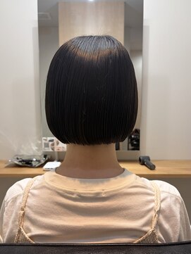 オーマ(OMA) あご上ボブ