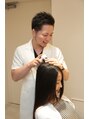 ヘアークラニエル 毛髪補修クリニック(HAIR Cranial) 毛髪診断して頭皮と髪の状態を確認し最適な施術をしていきます。