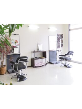 【藍住◆当日予約可】神戸で活躍した実力派Stylistのプチプラ×マンツーマン施術で“なりたい”を叶えます!