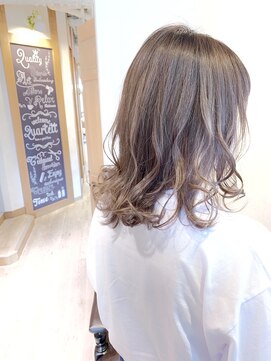 カルテット(Quartett) 【Quartett】ミルクティーグレージュブリーチオンカラー