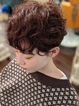 ヘアメイク ダル(HAIRMAKE DAR) カーリーショート