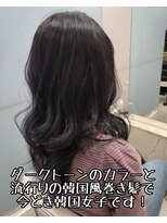 クララ バイ マニスオブヘアー(CLALA by Manis of hair)&nbsp;ダークトーンと巻き髪で今どき韓国女子に♪