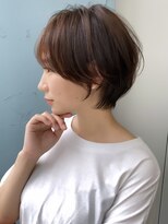 ビュー フクオカ(VIEW FUKUOKA)&nbsp;美髪にオトナかわいいホワイトグレージュネビージュショートボブ