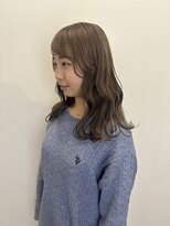 ゼンドットカラスマ(Zen.karasuma)&nbsp;透明感ミルクティーベージュ×20代30代