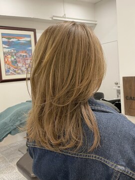 ルイ(ROUIS produced by LUCK 津田沼) ROUIS ミディアムレイヤー カール/セミディ/シアーカラー