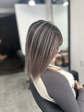 ラフ 難波店(LAFF) #黒髪#ボブルフ#ネビージュ#小顔#ワンレン