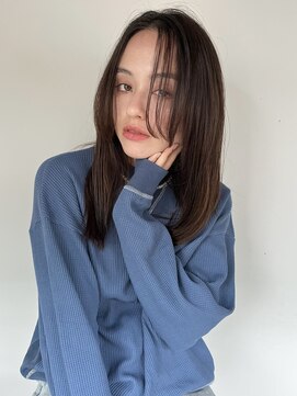 コフィー バイ メルト 吉祥寺(cofy by melt) 【三ツ井】センターパート ダークアッシュ ブラウンカラー 小顔