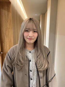 ニール シトロン 名古屋 伏見 丸の内(NEELU citron) 【Neelu_riri】レイヤーカット×ミルクティーベージュ