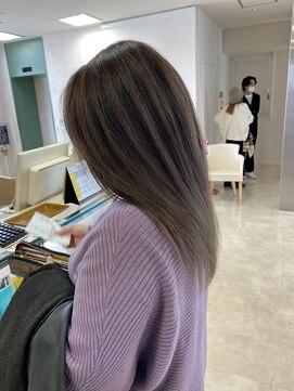 シャルムバイケンジ(Charm.by KENJE) バレイヤージュ/シャドウルーツ/ハイライト/デザインカラー/銀座