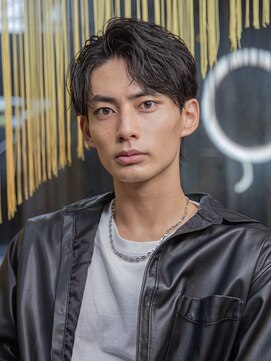 シティ(CITY) 小久保styleフェザーパーマグレーブルーカラー刈り上げショート