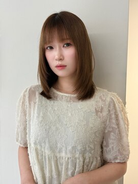 ヴィヴィー 福岡天神店(VIVIE) ミディアムレイヤー