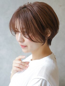 カライングドゥ(ing deux) 大人可愛い20代30代40代黒髪前下がりショートボブ丸みショート◎