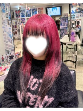 トーキョー オタクヘアー(TOKYO OTAKU HAIR) ▼レイヤーカット ピンクカラー エンドブラック ブリーチカラー