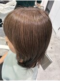 新城明るい白髪染め白髪ぼかしハイライト 大人ショートボブ