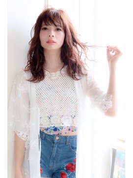 ラべリー 池袋(LOVELEY) グレージュ ひし形シルエット 切りっぱなしボブ エアリー