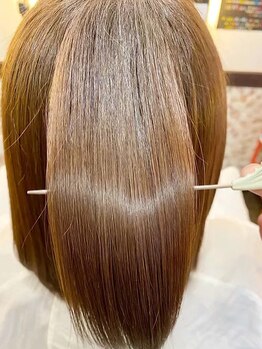 シューム(Shuum.)の写真/【オススメ】髪質改善プリンセスケアトリートメント導入サロン◆髪の芯から潤い、指通りの良い美艶ヘアに♪