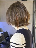 くびれボブ レイヤーミディ ハイライト グラデーションカラー