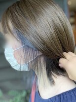 ナンバーエイト(number eight)&nbsp;赤み消しカラー×セクションカラー×レイヤー小顔ミディ