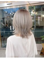 ミラク 町田(MIRAC)&nbsp;【MIRAC町田店河原崎】ホワイトグレージュウルフ