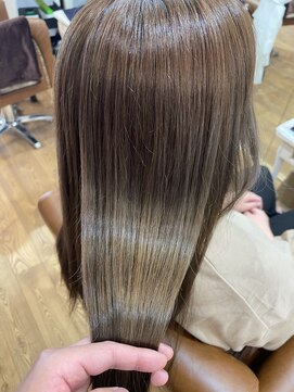 ミミ(mimi) スモーキートパーズ