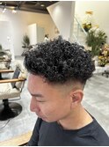 ローフェード×ハードパーマ