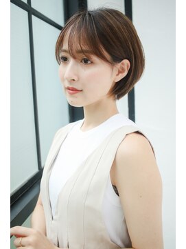 ヘアサロン ナヴィ 赤坂(NaVie AKASAKA) まとまりのある大人かわいい大人ショートチョコレート