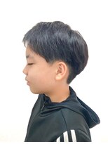 黄ぐまくん美容室 キッズ ツーブロック ショート