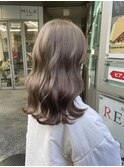 ミルクティーベージュ　ケアブリーチ　ダブルカラー　髪質改善