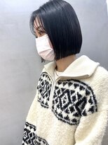 ロンドポレール 北千住(Lond polaire)&nbsp;切りっぱなしボブ×ネイビーブルー