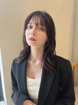 ノイ(noi) 顔周りレイヤーカットくびれヘアミルクティーベージュカラー