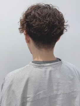 モリオフロムロンドン 松戸店(Morio from London) 【松戸 岩口】大きめカールツイスパマッシュショート