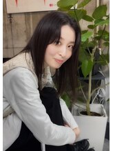 フリュイ(flui) 思わず触りたくなるサラ艶ヘア