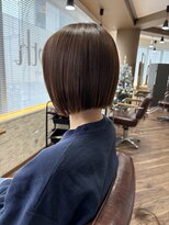 グロース(growth) 前下がりボブ