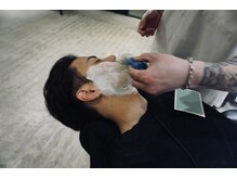 スワッグバーバースタジオ(SWAG BARBER STUDIO)の雰囲気（バーバーならではのシェービング）