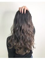 リアン(Lien)&nbsp;大人ロング×ナチュラルバレイヤージュ/シナモングレージュ