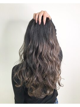 リアン(Lien) 大人ロング×ナチュラルバレイヤージュ/シナモングレージュ